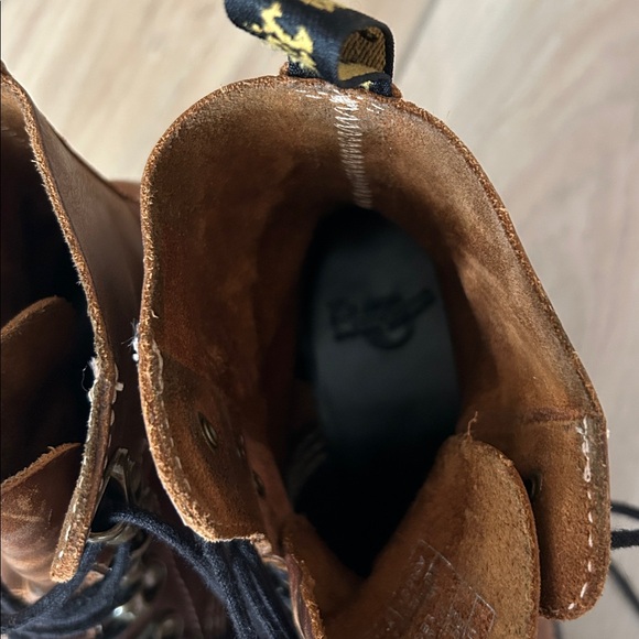 Dr Marten Leona lace up combat boots size 5 - Picture 7 of 9